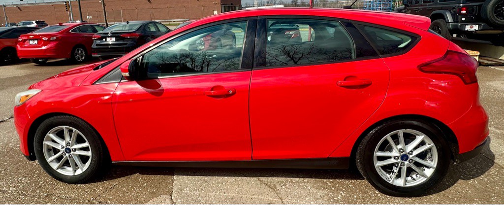 2016 Ford Focus Image 7