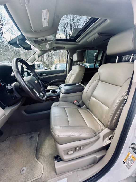 2020 Chevrolet Suburban Image 9