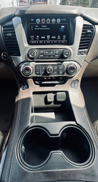 2020 Chevrolet Suburban Image 16