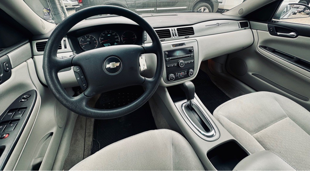 2007 Chevrolet Impala Image 13