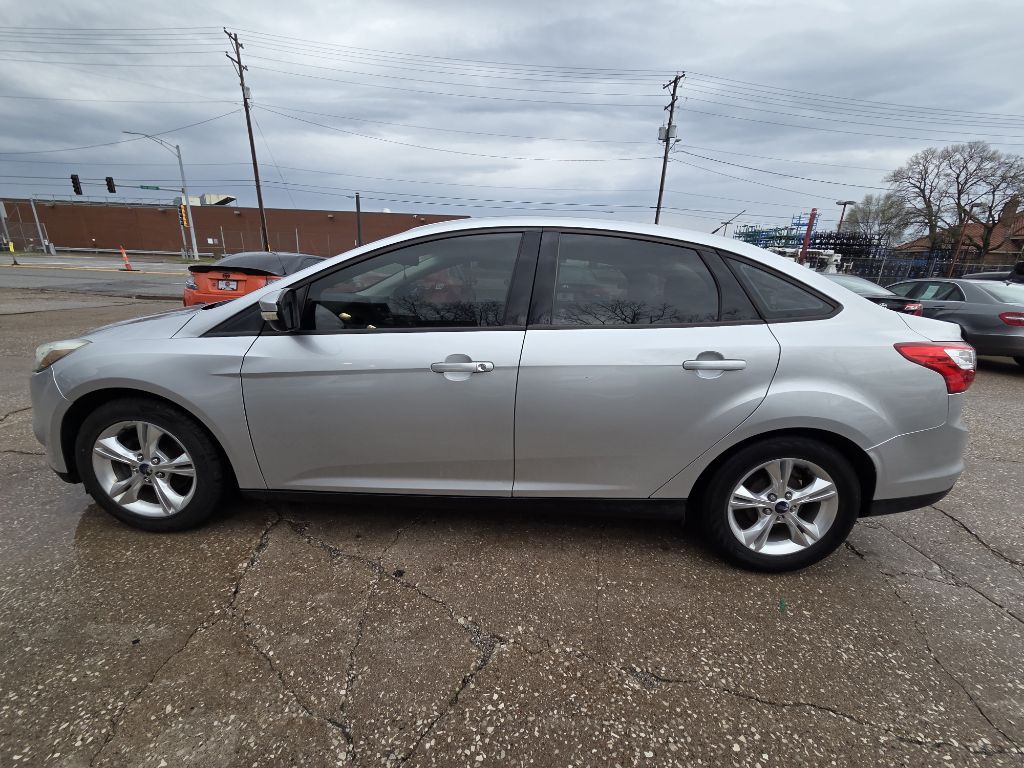 2014 Ford Focus Image 8