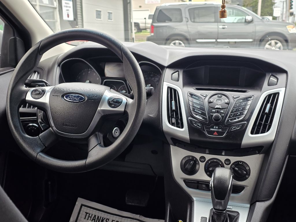 2014 Ford Focus Image 14