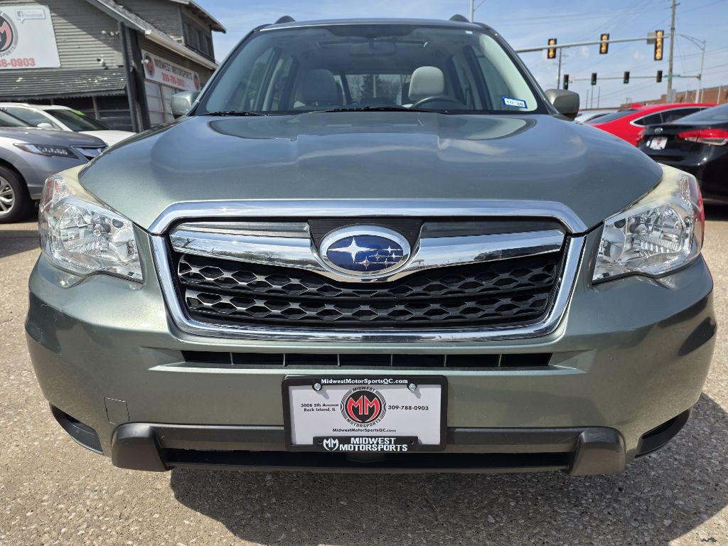 2015 Subaru Forester Image 2