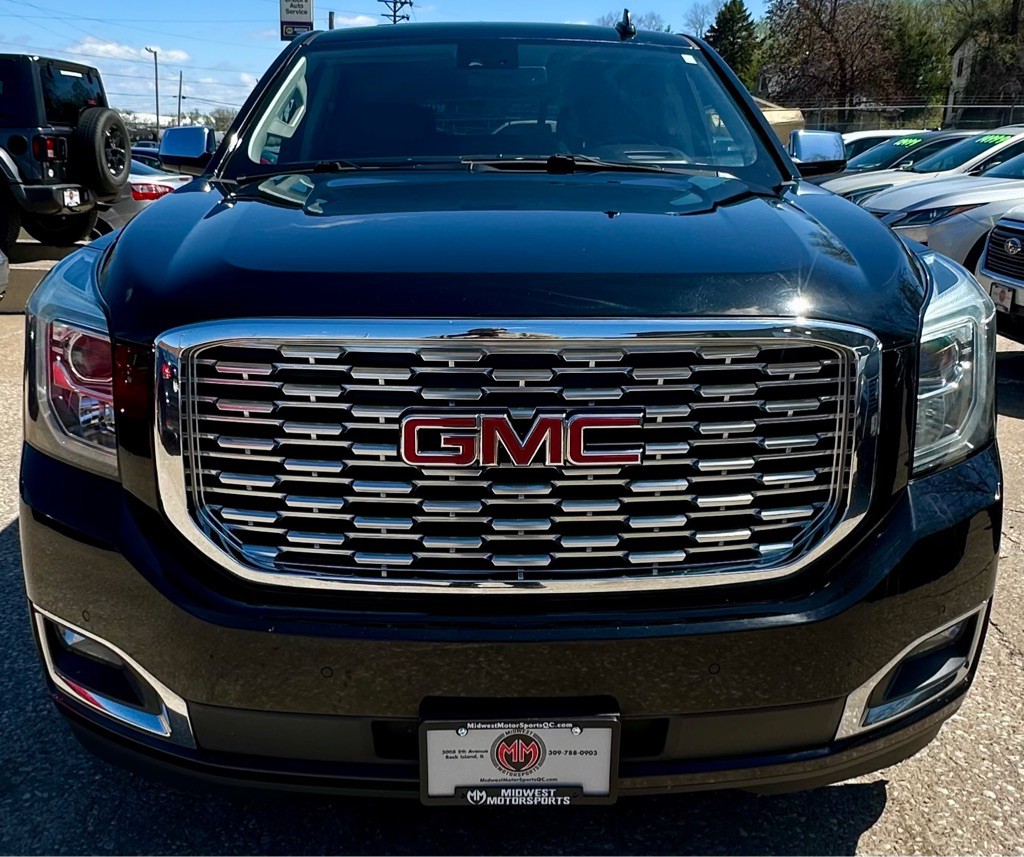 2020 GMC Yukon Image 2