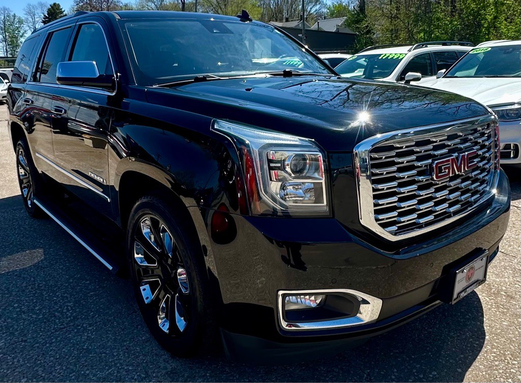 2020 GMC Yukon Image 3
