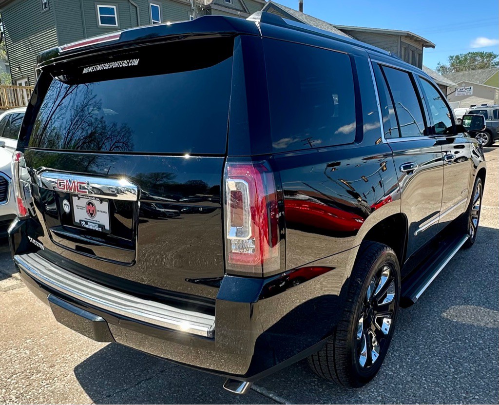2020 GMC Yukon Image 4