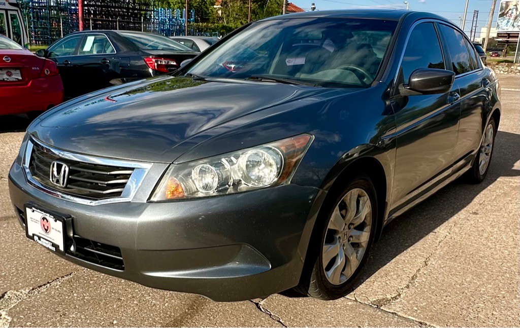 2010 Honda Accord Image 1