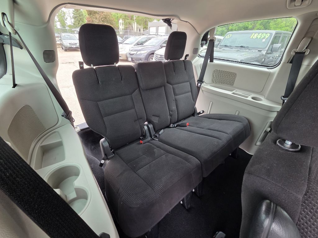 2014 Dodge Grand Caravan Image 11