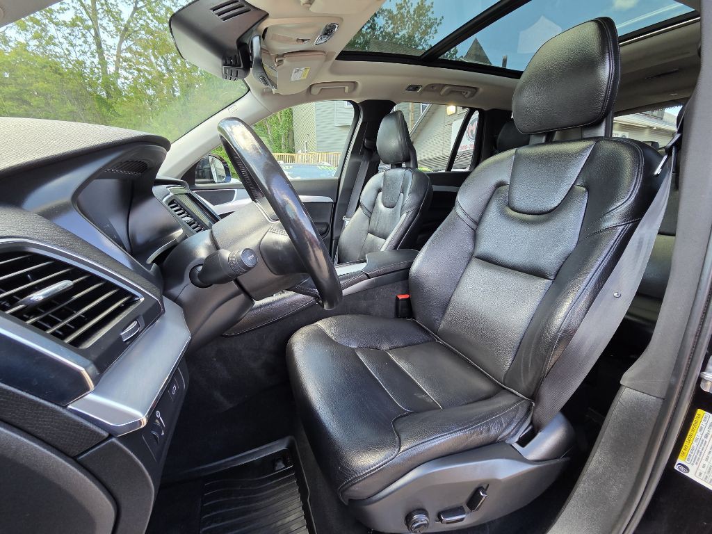 2018 Volvo XC90 Image 9