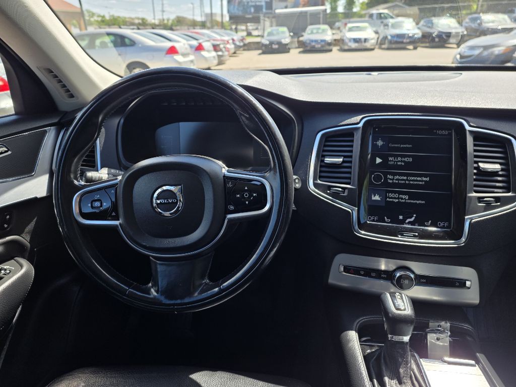 2018 Volvo XC90 Image 17