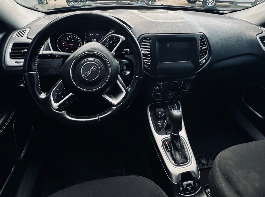 2021 Jeep Compass Image 13
