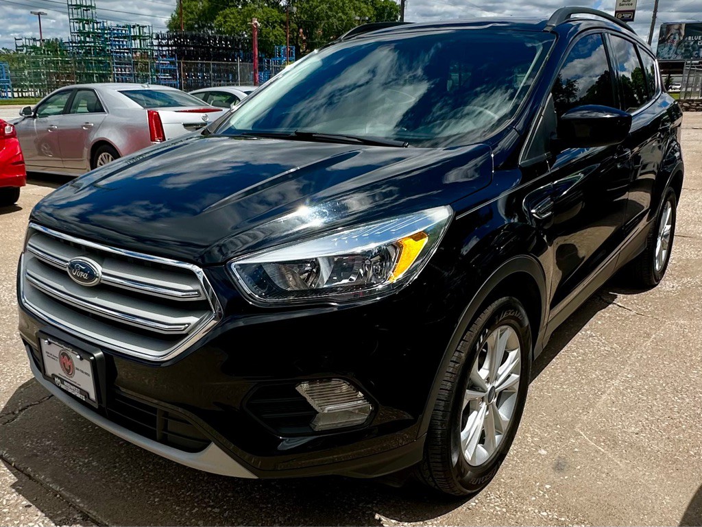 2018 Ford Escape Image 1