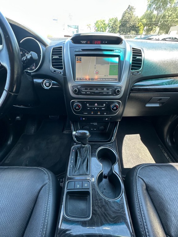 2014 Kia Sorento Image 16