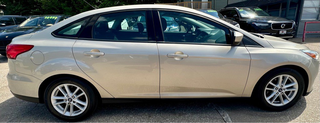 2018 Ford Focus Image 8