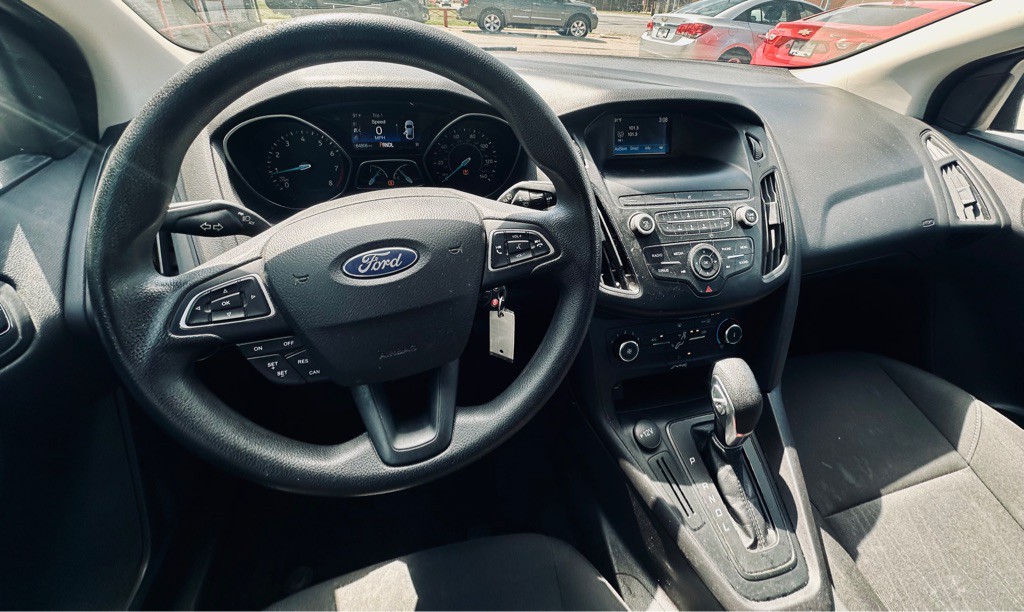 2018 Ford Focus Image 12