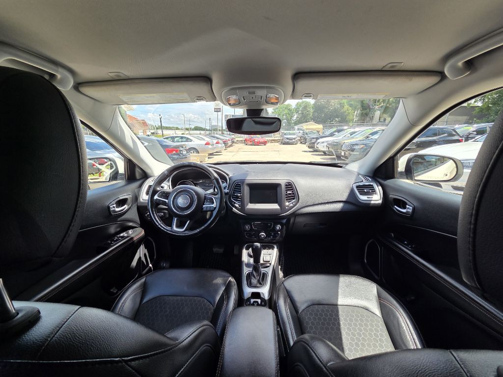 2019 Jeep Compass Image 12
