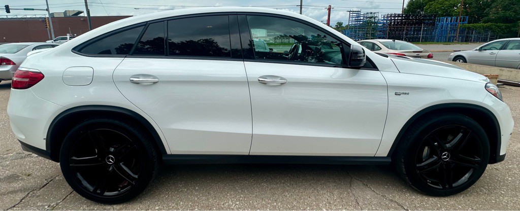 2017 Mercedes-Benz GLE-Class Image 8