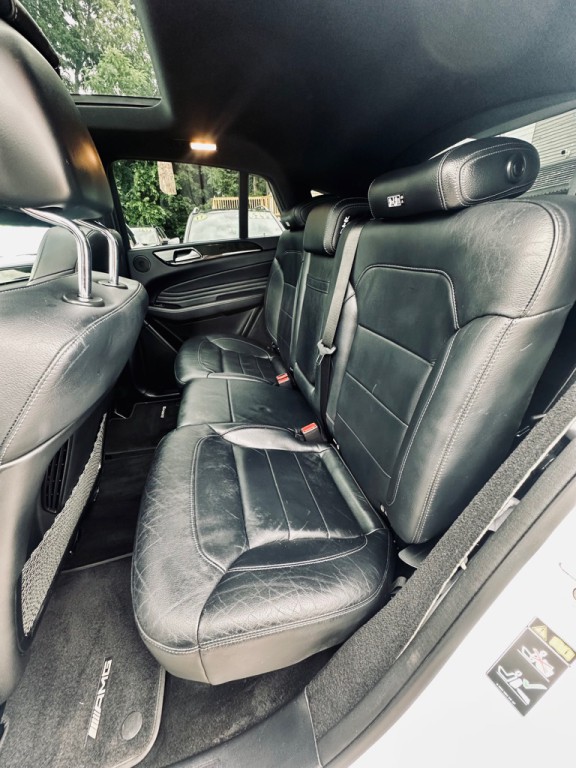 2017 Mercedes-Benz GLE-Class Image 10