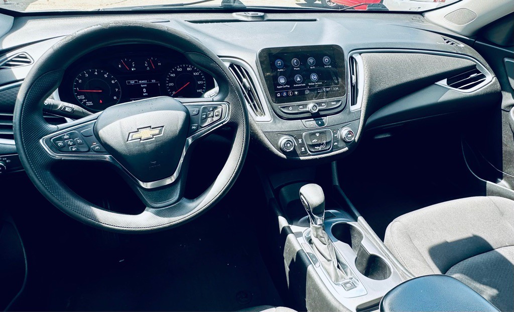 2024 Chevrolet Malibu Image 12