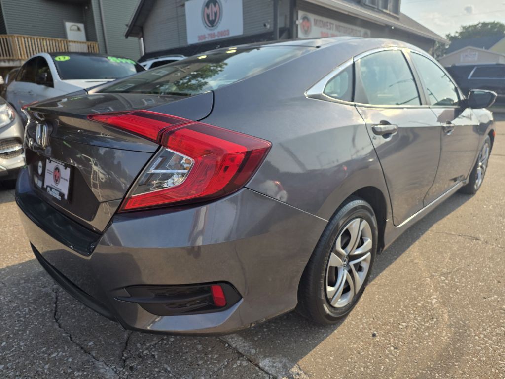 2017 Honda Civic Image 19