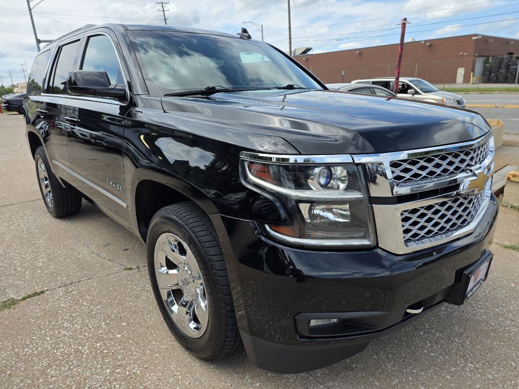 2017 Chevrolet Tahoe Image 3