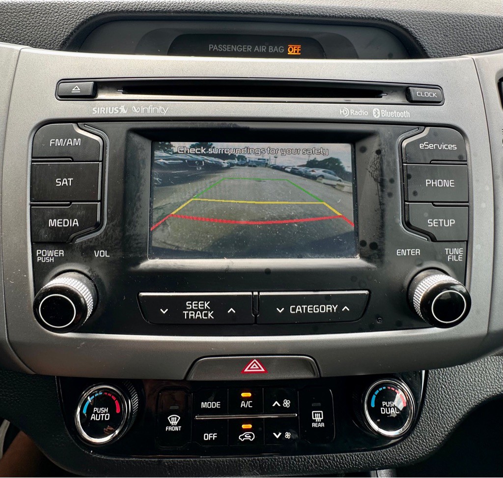 2015 Kia Sportage Image 32