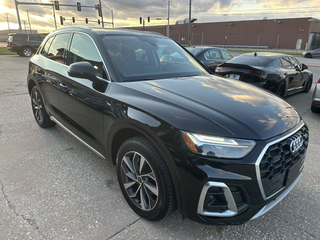 2022 Audi Q5 Image 3