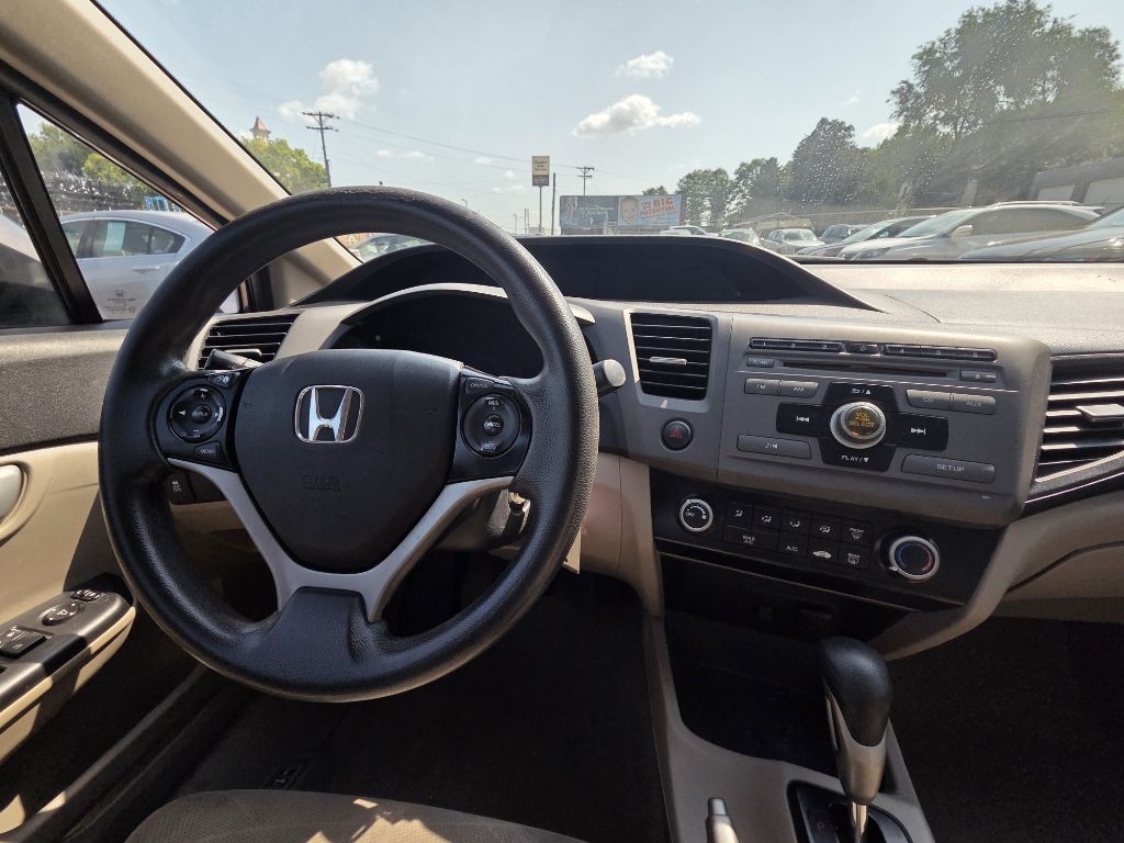 2012 Honda Civic Image 13