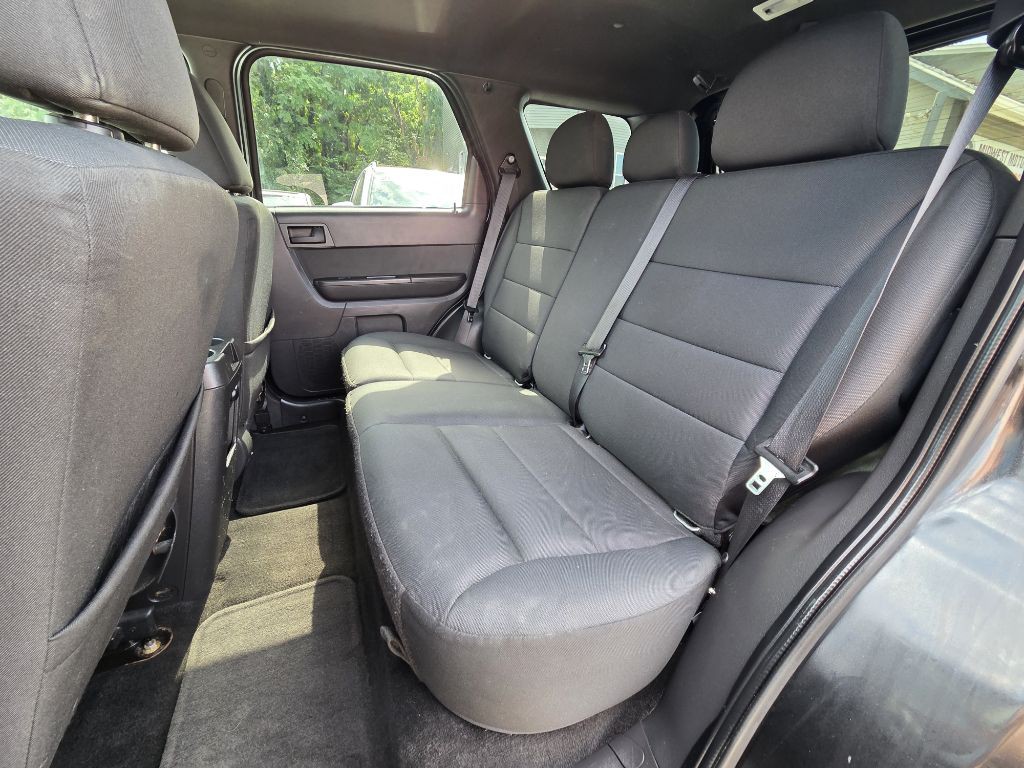 2011 Ford Escape Image 9
