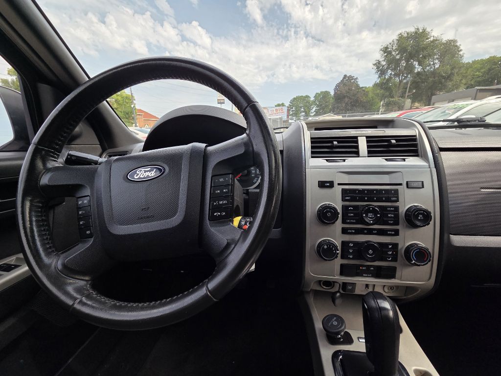 2011 Ford Escape Image 13