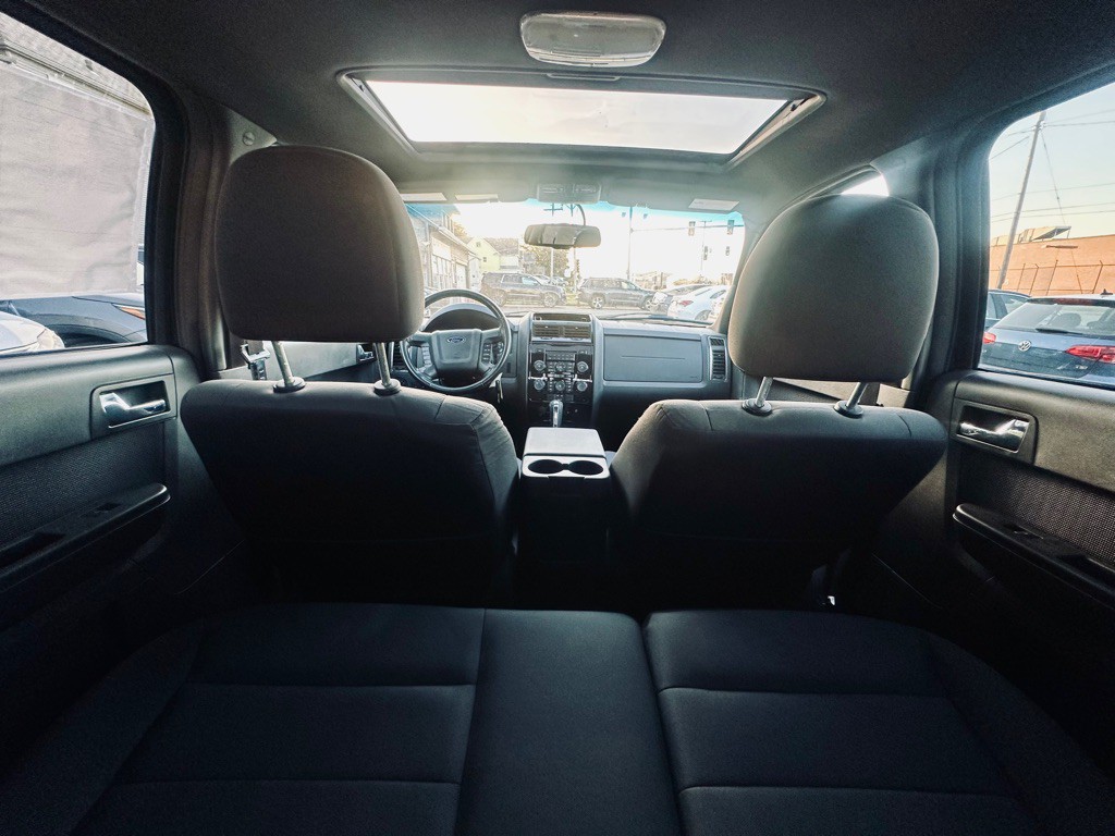 2011 Ford Escape Image 12