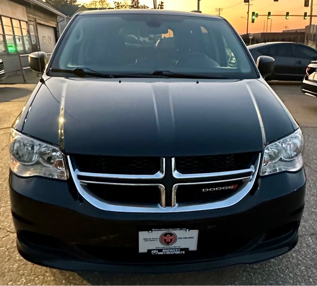 2019 Dodge Grand Caravan Image 2