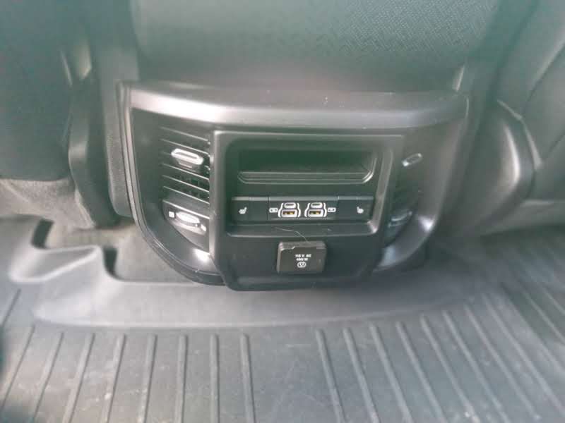 2024 RAM 1500 Image 15