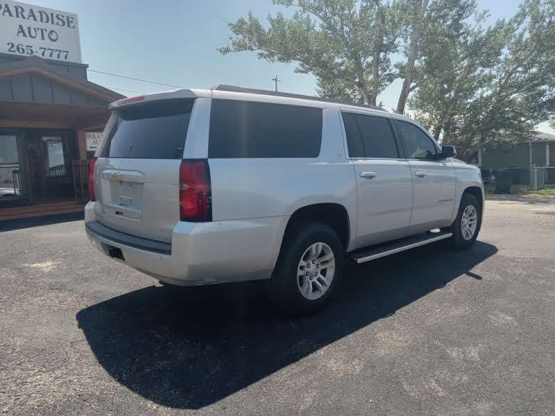 2019 Chevrolet Suburban Image 6