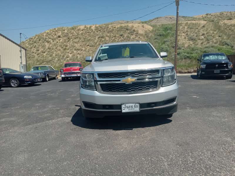 2019 Chevrolet Suburban Image 9