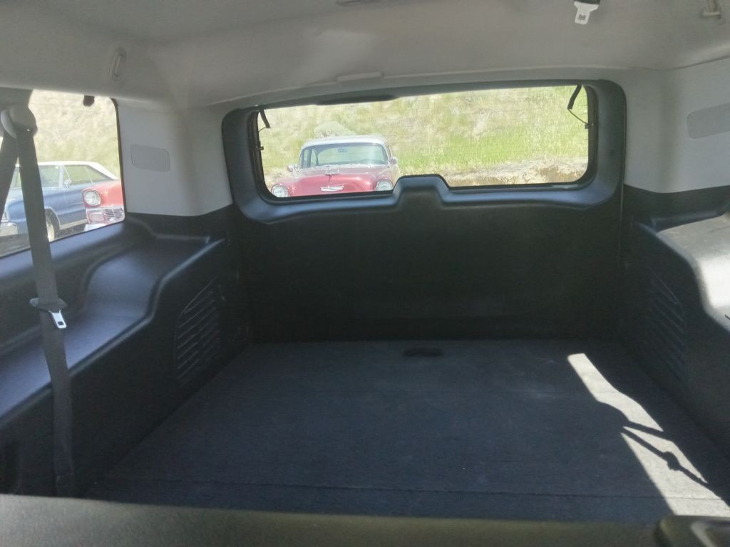 2019 Chevrolet Suburban Image 16