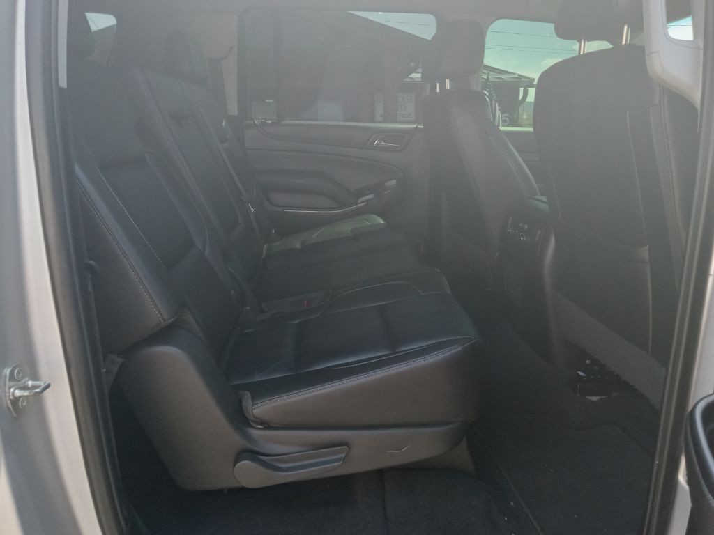 2019 Chevrolet Suburban Image 20