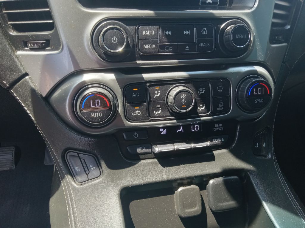 2019 Chevrolet Suburban Image 31