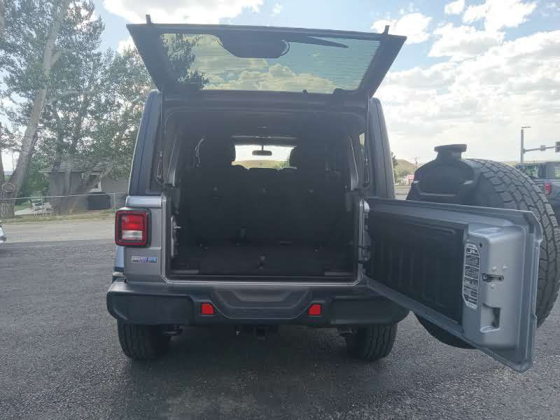 2020 Jeep Wrangler Unlimited Image 5