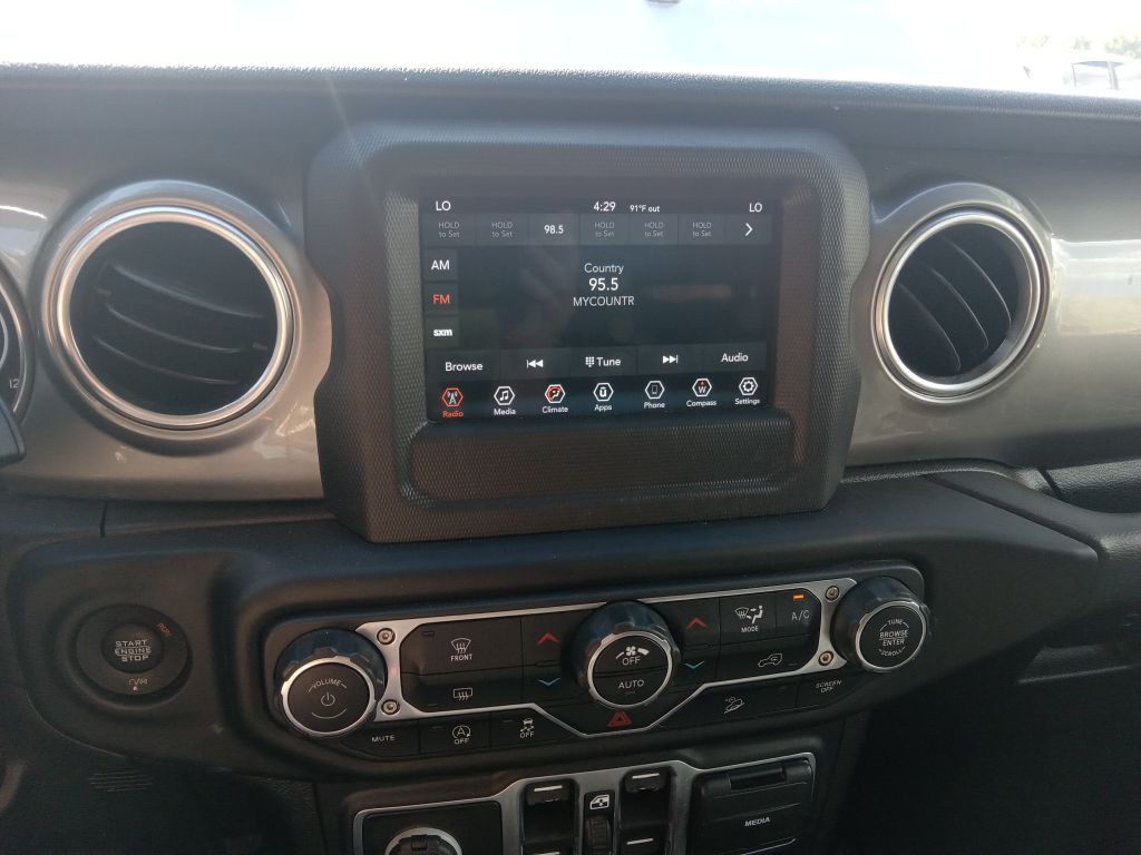2020 Jeep Wrangler Unlimited Image 27