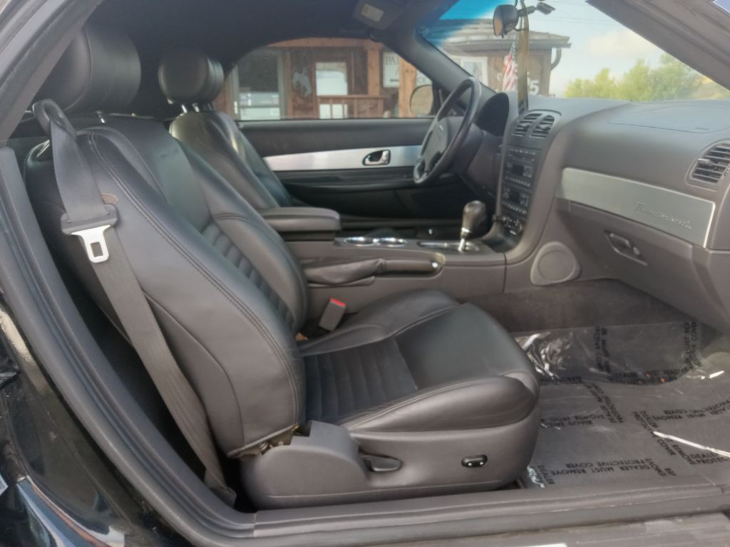 2002 Ford Thunderbird Image 13