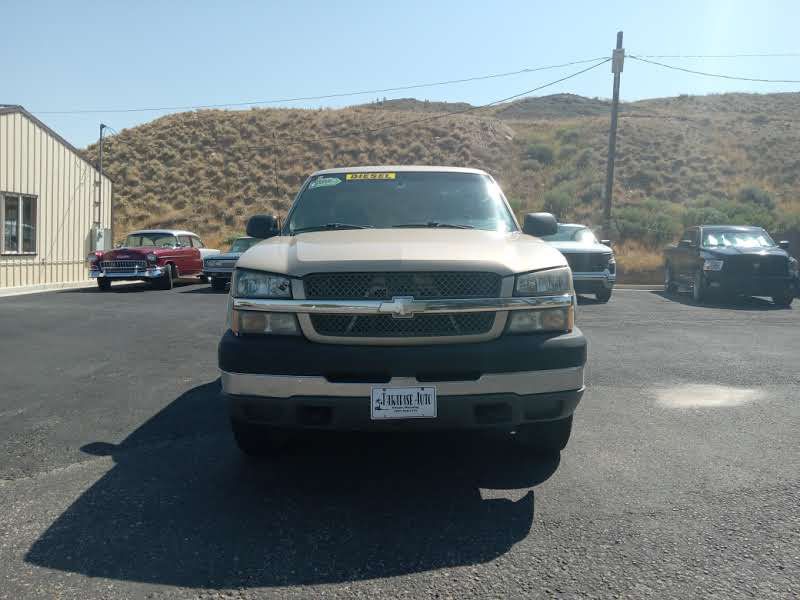 2004 Chevrolet Silverado 1500 Image 9