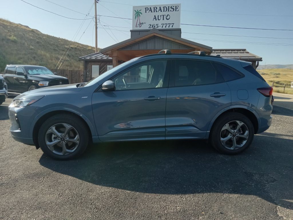 2024 Ford Escape Image 2