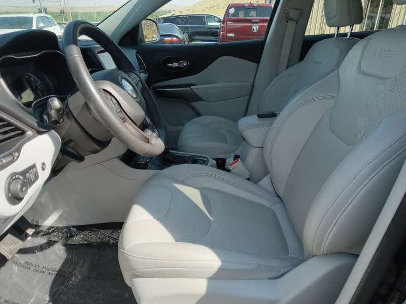 2022 Jeep Cherokee Image 10