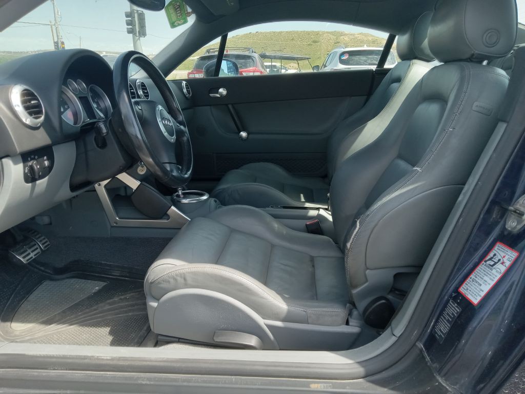 2003 Audi TT Image 10