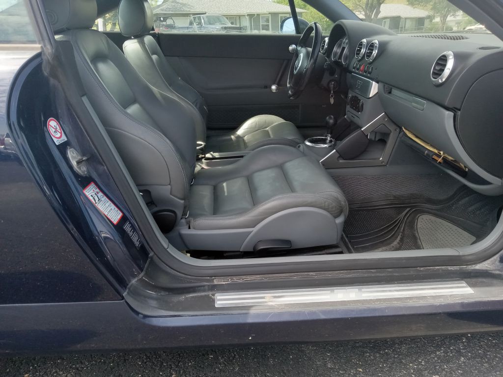 2003 Audi TT Image 17