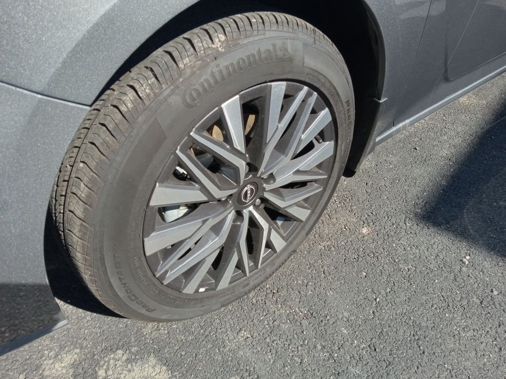 2025 Nissan Altima Image 29
