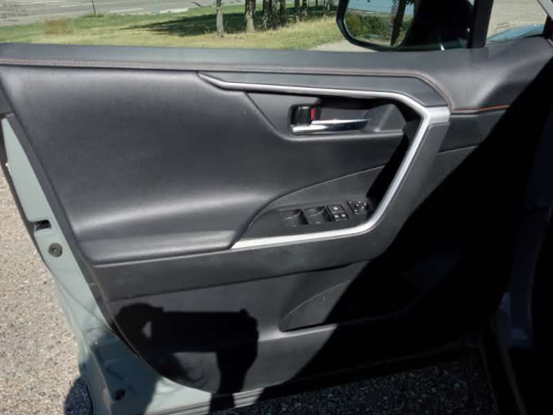 2020 Toyota Rav4 Image 9
