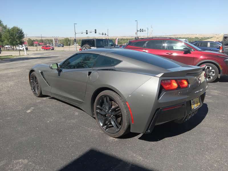 2016 Chevrolet Corvette Image 3