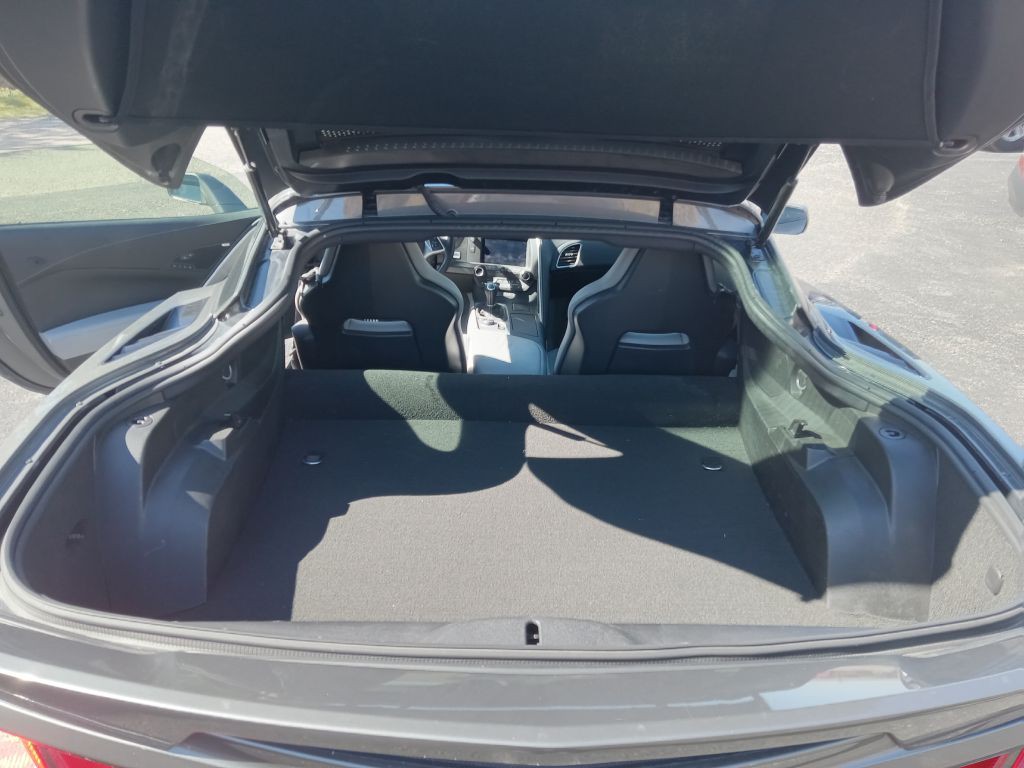2016 Chevrolet Corvette Image 12
